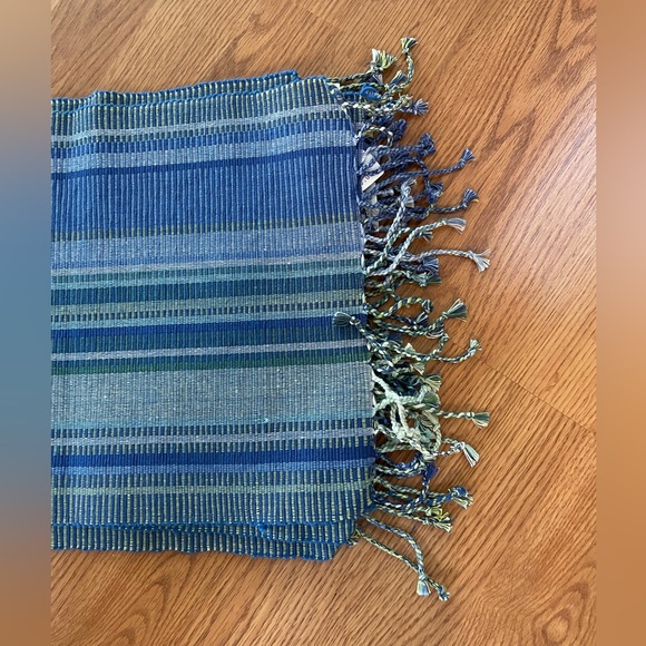 AdV new set of 6 striped fringed placemats - Picture 3 of 6